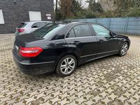 Gebraucht Mercedes E350 265 PS (194 kW) 2011 Schwarz Limousine