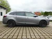 Gebraucht Renault Mégane Dynamique 110 PS (80 kW) 2012 Grau Limousine