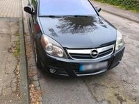 Gebraucht Opel Signum 155 PS (114 kW) 2008 Schwarz Kleinwagen