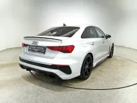 Gebraucht Audi RS3 Ambiente 400 PS (294 kW) 2021 Gletscherweiß metallic Limousine