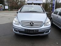 Gebraucht Mercedes B200 Edition 136 PS (100 kW) 2008 Blau Van / Kleinbus