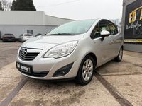 Gebraucht Opel Meriva 101 PS (74 kW) 2010 Silber Van / Kleinbus
