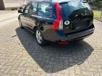 Gebraucht Volvo V50 116 PS (85 kW) 2012 Schwarz Kombi