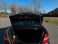 Gebraucht Mercedes C220 170 PS (125 kW) 2012 Schwarz Coupé