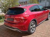 Gebraucht Ford Focus Active 125 PS (91 kW) 2019 Rot Limousine