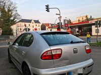 Gebraucht Seat Leon 105 PS (77 kW) 2001 Silber Kleinwagen