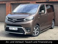 Gebraucht Toyota Proace Verso Team 150 PS (110 kW) 2018 Braun Kombi