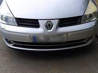 Second-hand Renault Espace 151 CP (111 kW) 2009 Argintiu Monovolum