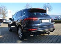 Gebraucht Porsche Cayenne 385 PS (283 kW) 2015 Moonlightbluemetallic (metallic) SUV
