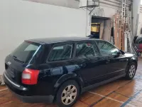 Gebraucht Audi A4 131 PS (96 kW) 2001 Schwarz Kombi