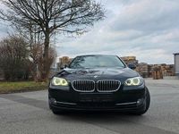 Gebraucht BMW 530 258 PS (189 kW) 2011 Schwarz Kombi
