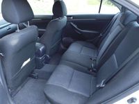 gebraucht Toyota Avensis Liftback 1.8 VVT-i Sol