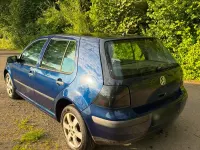 Gebraucht VW Golf IV 75 PS (55 kW) 2002 Blau Kleinwagen
