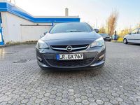 Gebraucht Opel Astra Style 136 PS (100 kW) 2015 Grau Limousine