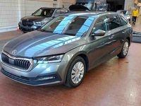 Gebraucht Skoda Octavia Ambition 150 PS (110 kW) 2023 Grau Kombi