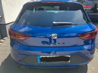Używany Cupra Leon 300 KM (220 kW) 2018 Niebieski Sedan/Limuzyna
