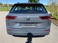 gebraucht VW Golf VIII Variant 1.5 TSI DSG LIFE NAVI+LED+AHK+APP-C