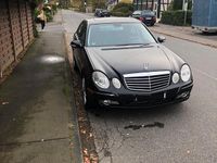 Gebraucht Mercedes E350 Avantgarde 272 PS (200 kW) 2008 Schwarz Limousine