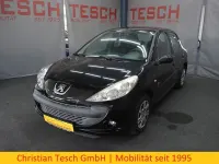 Gebraucht Peugeot 206+ 73 PS (53 kW) 2013 Schwarz Kleinwagen