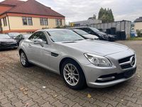 Gebraucht Mercedes SLK200 184 PS (135 kW) 2012 Iridiumsilber Cabrio