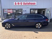 Gebraucht BMW 520 190 PS (139 kW) 2022 Blau Kombi