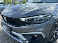 Gebraucht Fiat Tipo Cross 101 PS (74 kW) 2021 Grau Limousine