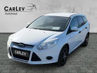 Gebraucht Ford Focus Ambiente 101 PS (74 kW) 2013 Weiß Kombi
