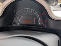 Gebraucht Renault Twingo 69 PS (50 kW) 2015 Rot Kleinwagen