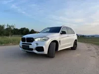 Gebraucht BMW X5 M50 381 PS (280 kW) 2017 Weiß SUV