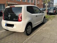 Gebraucht VW up! 75 PS (55 kW) 2012 Weiß Kleinwagen
