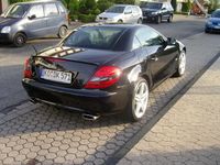 Gebraucht Mercedes SLK200 2LOOK Edition 184 PS (135 kW) 2010 Schwarz metallic Cabrio