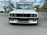 Gebraucht BMW 325 200 PS (147 kW) 1987 Weiß Coupé