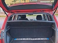 Gebraucht Hyundai i20 100 PS (73 kW) 2016 Rot Kleinwagen