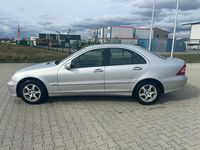 Gebraucht Mercedes C180 143 PS (105 kW) 2004 Silber Limousine