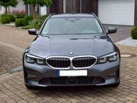 Gebraucht BMW 320 Performance 190 PS (139 kW) 2020 Grau Kombi