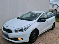 Gebraucht Kia Ceed 128 PS (94 kW) 2013 Weiß Kleinwagen