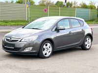 gebraucht Opel Astra Lim. 5-trg. Design Edition 1.4 Klima