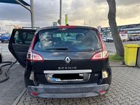 Gebraucht Renault Mégane Dynamique 131 PS (96 kW) 2011 Schwarz Limousine