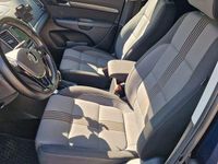 Second-hand VW Sharan 184 CP (135 kW) 2017 Albastru Monovolum