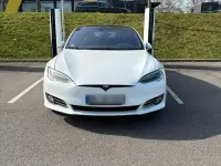 Käytetty Tesla Model S 244 kW (332 HP) 2017 Valkoinen Viistoperä
