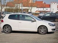 Gebraucht VW Golf V 122 PS (89 kW) 2009 Weiß Kombi