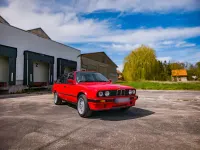 Gebraucht BMW 318 154 PS (113 kW) 1990 Rot Kombi