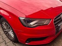 Gebraucht Audi Cabriolet Ambiente 150 PS (110 kW) 2014 Rot Cabrio