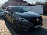 Gebraucht Mercedes ML250 204 PS (150 kW) 2013 Schwarz SUV