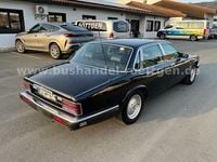 Gebraucht Jaguar XJ40 222 PS (163 kW) 1993 Schwarz Limousine