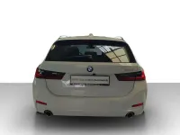 Gebraucht BMW 318 156 PS (114 kW) 2025 Weiß Limousine