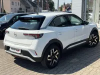 Gebraucht Opel Mokka-e 100 kW (136 PS) 2022 Jade weiss/arktis weiss SUV