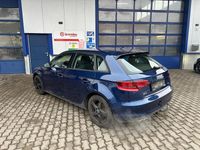 Gebraucht Audi A3 Ambition 150 PS (110 kW) 2016 Blau Limousine