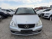 Gebraucht Mercedes A180 109 PS (80 kW) 2009 Rot Van / Kleinbus