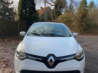 Gebraucht Renault Clio IV 120 PS (88 kW) 2015 Weiß Kleinwagen
